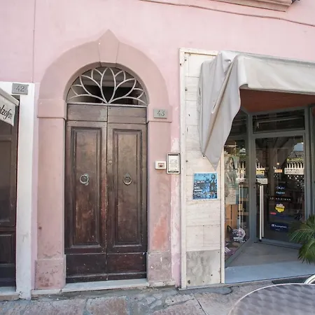 Quadrilocale Centro Storico דירה *