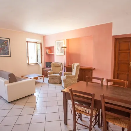 Quadrilocale Centro Storico Apartmán
